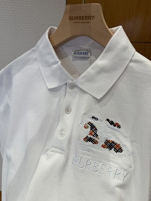 バーバリーブランドスーパーコピー BURBERRY チェック柄の乗馬刺繍入り半袖ポロシャツ