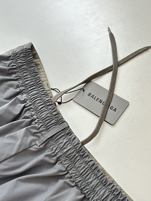 バレンシアガブランドスーパーコピー BALENCIAGA カラーブロックのパンツ