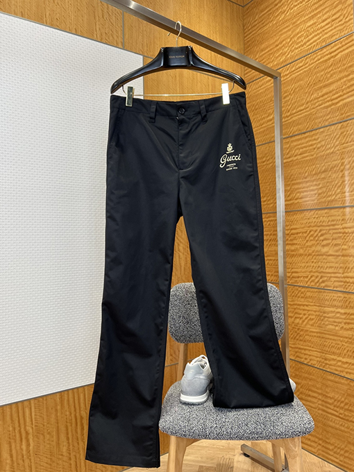 グッチコピー GUCCI ロゴプリント入りパンツ