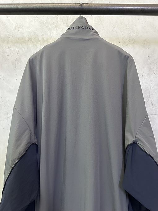 バレンシアガ Balenciaga カラーブロックのウィンドブレーカージャケット