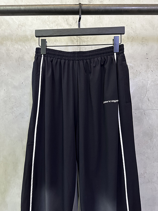 バレンシアガスーパーコピー Balenciaga カラーブロックの防風パンツ