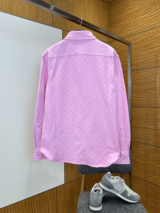 グッチ 全面プリントのジャカード織り長袖襟付きシャツとパンツのスーツ