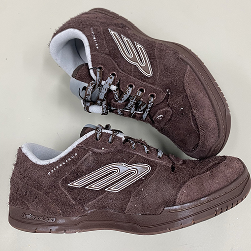 バレンシアガ Hamptons スエードのカップルスニーカー