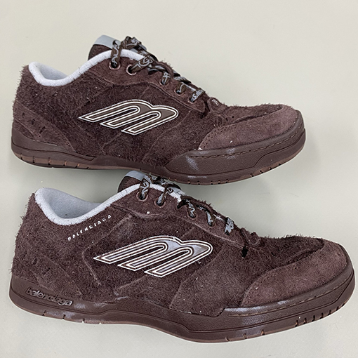 バレンシアガ Hamptons スエードのカップルスニーカー