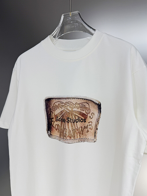 アクネストゥディオズスーパーコピー Acne Studios 新作のハイウェイト半袖Tシャツ