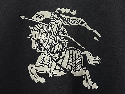 バーバリー ウォーホースナイトフロッキー半袖Tシャツ