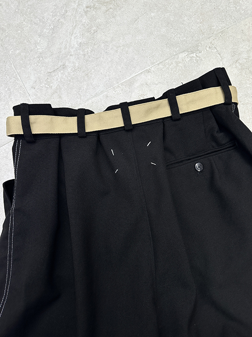 マルタンマルジェラ ベルト付きカジュアルパンツ