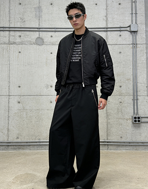 プラダコピー ファスナー付きポケットパンツ