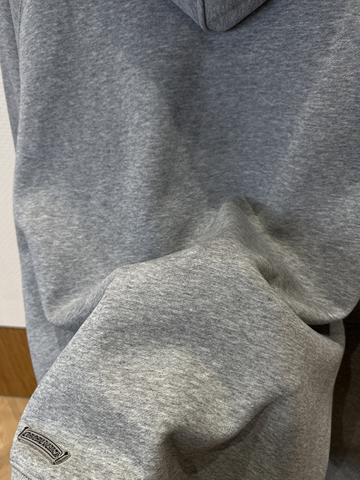 クロムハーツ クロス柄のフード付きジップアップスウェットジャケット