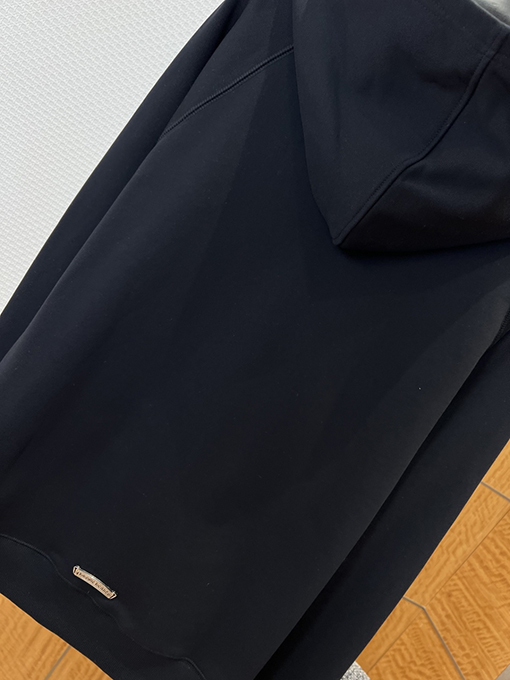 クロムハーツ クロス柄のフード付きジップアップスウェットジャケット