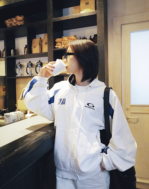 バレンシアガ BALENCIAGA NBA コラボレーションカラーブロックデザインのフード付きジップアップスウェットジャケット