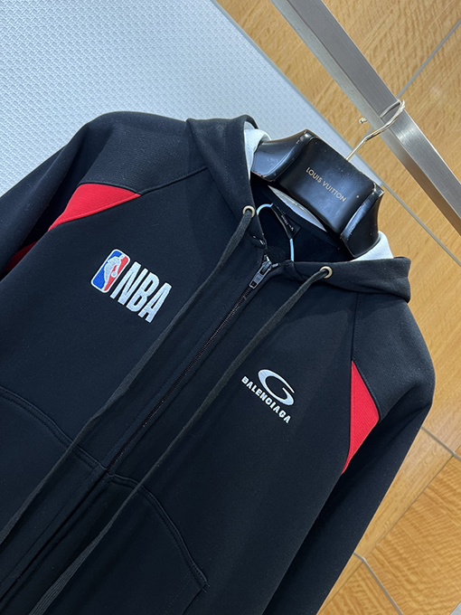 バレンシアガ BALENCIAGA NBA コラボレーションカラーブロックデザインのフード付きジップアップスウェットジャケット