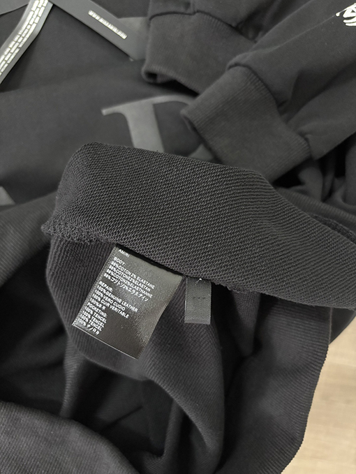 アミリコピー AMIRI フォームプリント入りフード付きスウェットシャツ