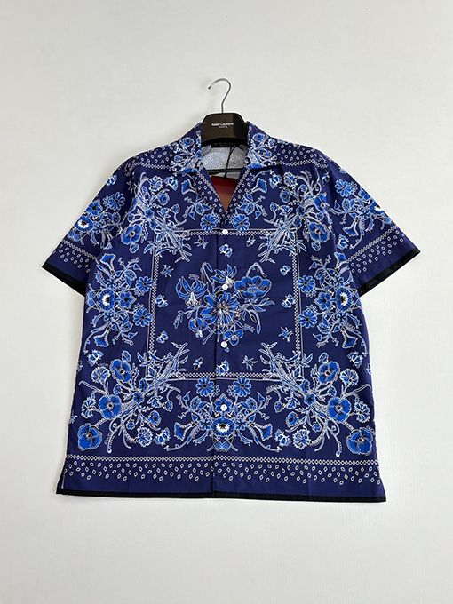 グッチブランドコピー ブルーのペイズリー柄キューバンカラーカシュー花柄プリント半袖シャツ