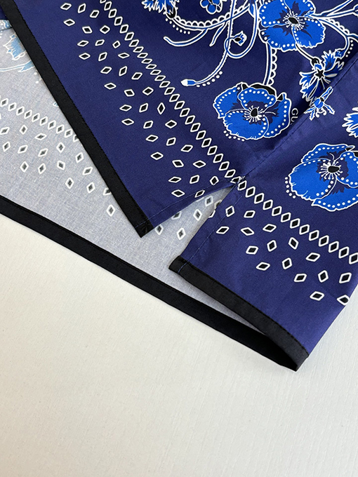 グッチブランドコピー ブルーのペイズリー柄キューバンカラーカシュー花柄プリント半袖シャツ