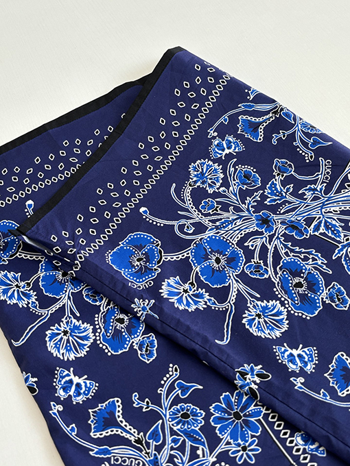 グッチブランドコピー ブルーのペイズリー柄キューバンカラーカシュー花柄プリント半袖シャツ