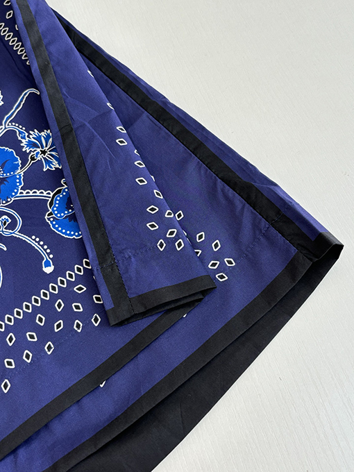 グッチ ブルーペイズリー カシュー ペイズリープリント ショートパンツ