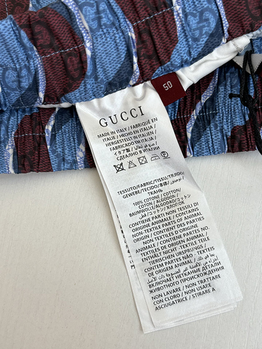 グッチ 波状のGGモノグラムプリントのカジュアルショーツ