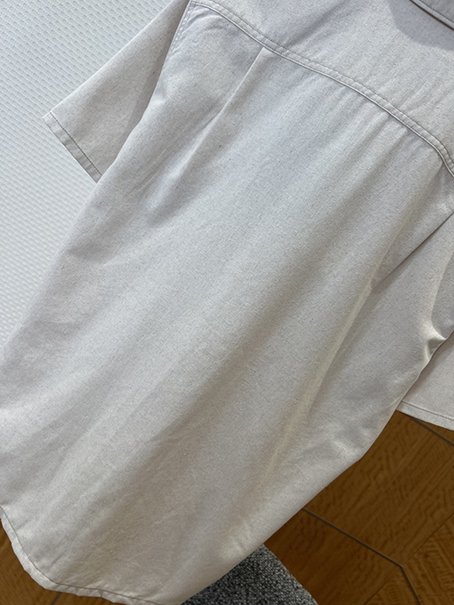 プラダコピー メタルロゴ入りダブルポケット半袖シャツ