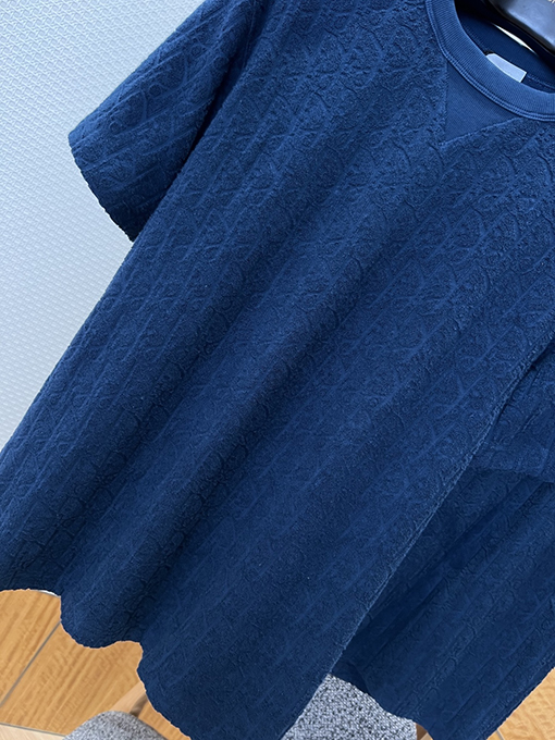 ディオールスーパーコピー 総柄ジャカード柄の半袖ショートパンツセット