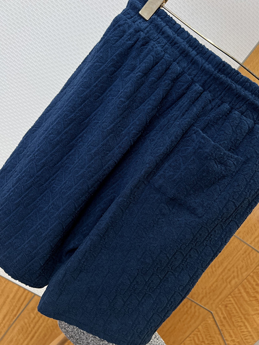 ディオールスーパーコピー 総柄ジャカード柄の半袖ショートパンツセット
