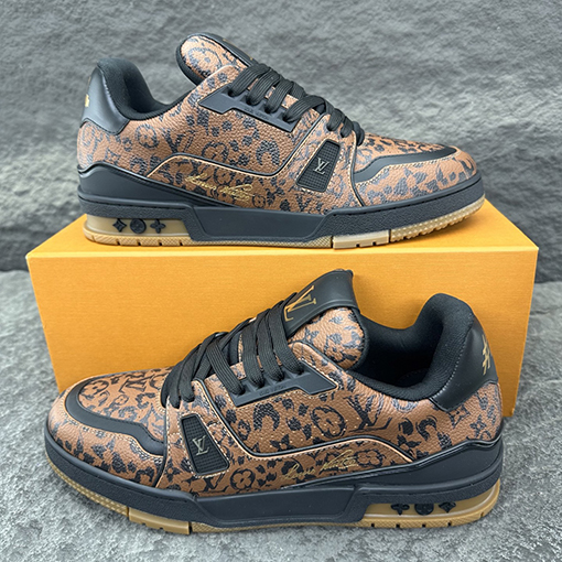 ルイヴィトンコピー LV Trainer クラシックなフュージョングレインアスレチックシューズ