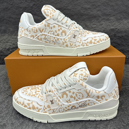 ルイヴィトンコピー LV Trainer クラシックなフュージョングレインアスレチックシューズ