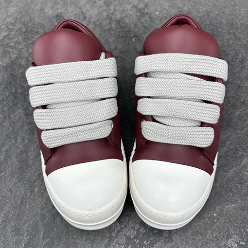 リックオウエンス JUMBO LACE バーガンディ色のローカットスニーカー