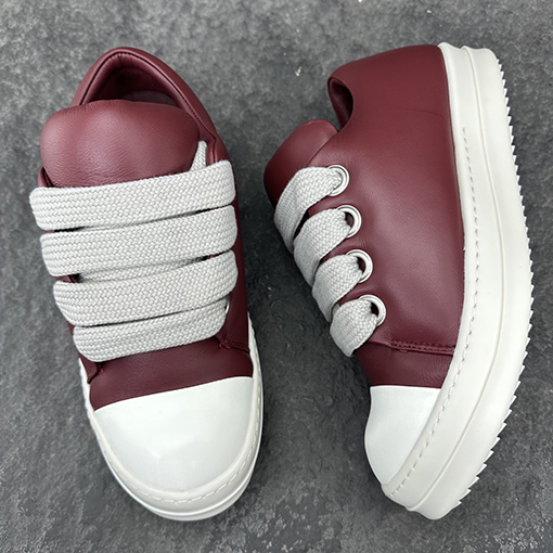 リックオウエンス JUMBO LACE バーガンディ色のローカットスニーカー