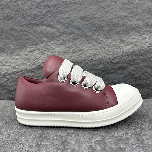 リックオウエンス JUMBO LACE バーガンディ色のローカットスニーカー