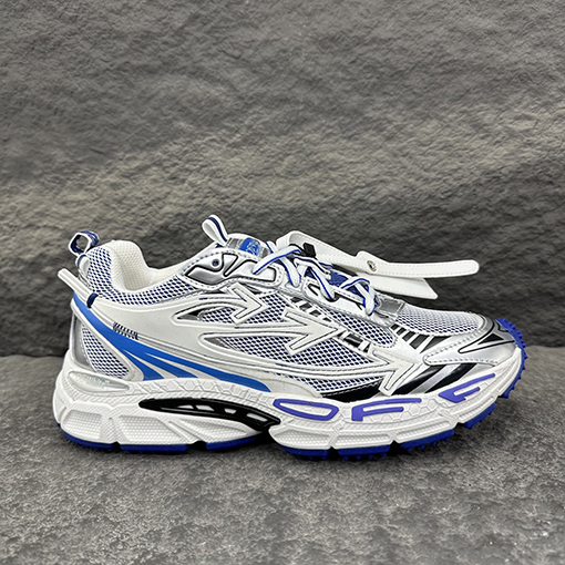 オフホワイト BE RIGHT BACK 高性能ランニングシューズ