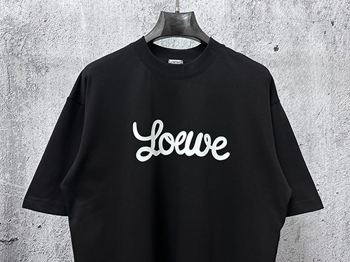 ロエベコピー ロゴ入りクルーネック半袖Tシャツ