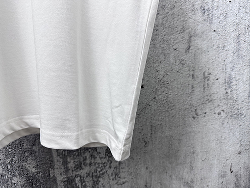 ロエベコピー ロゴ入りクルーネック半袖Tシャツ