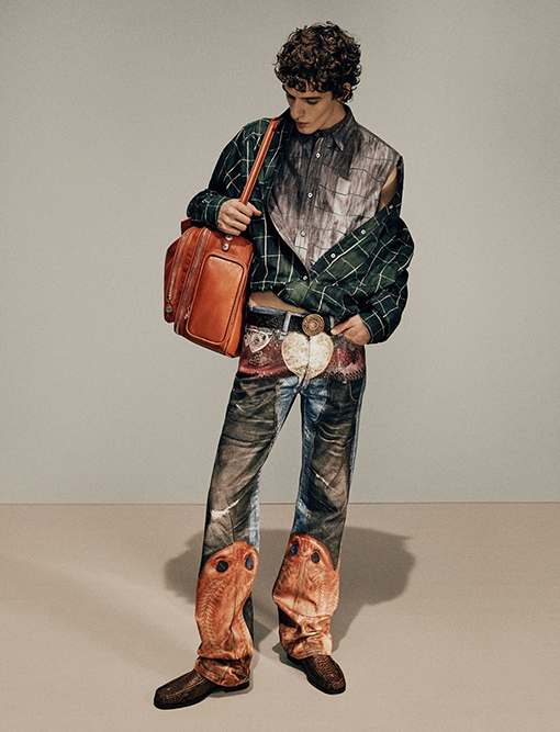 アクネストゥディオズスーパーコピー 3Dハートプリントジーンズ