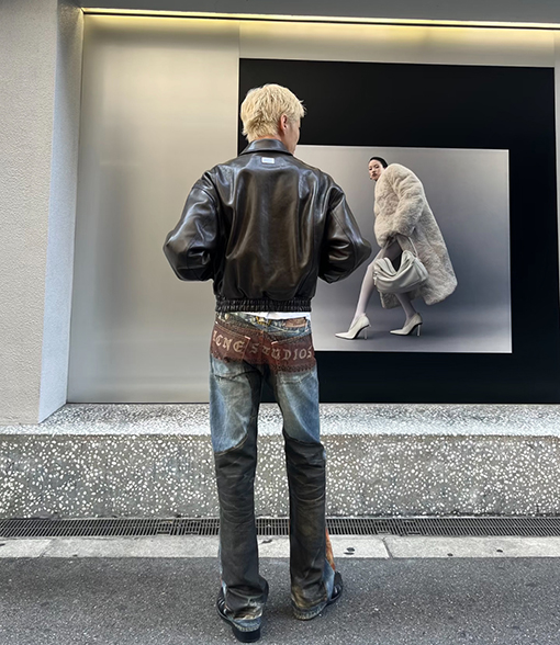 アクネストゥディオズスーパーコピー 3Dハートプリントジーンズ