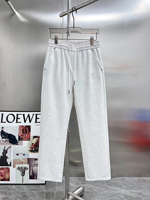 クロムハーツ 光沢のあるアップリケロゴ入りカジュアルパンツ