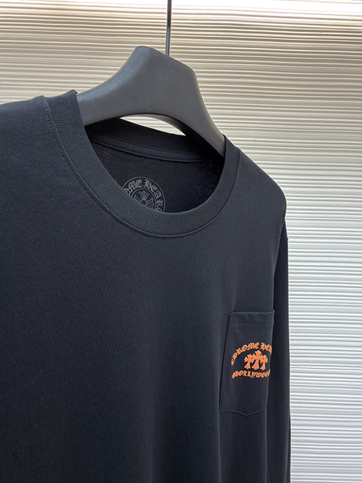 クロムハーツスーパーコピー スタイリッシュなオレンジ色のサンスクリット語ロゴ入り長袖シャツ