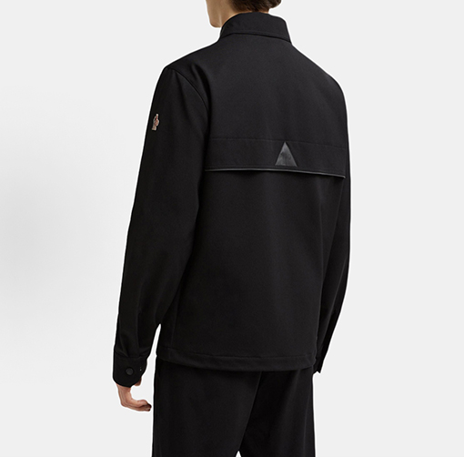 モンクレールスーパーコピー マルチポケットのワークウェアスタイルのラペルジャケット