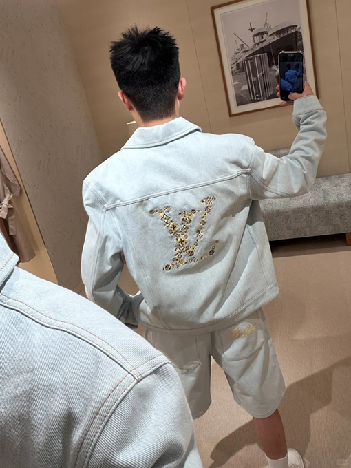 ルイヴィトン 手書きロゴ刺繍り襟付きデニムジャケット