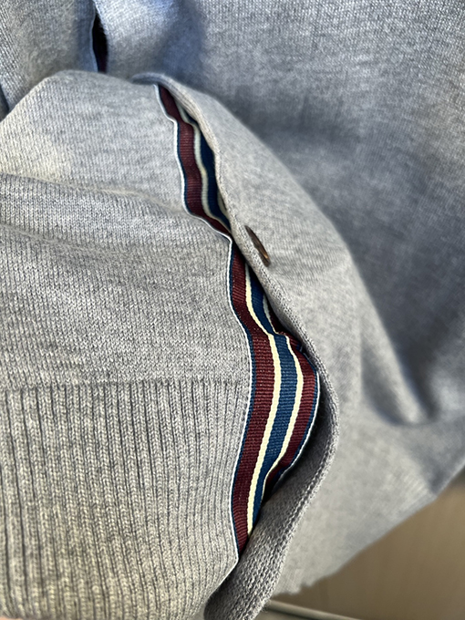 ディオールスーパーコピー DIOR 新しい文字刺繍ロゴ入りウェビングニットカーディガン