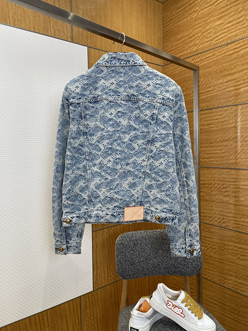 ルイヴィトンブランドスーパーコピー クラシックなジャカード総柄デニムスーツ