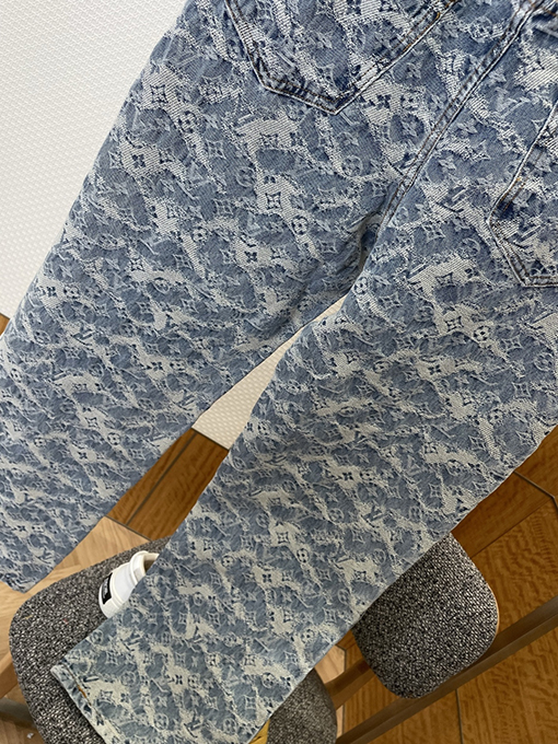 ルイヴィトンブランドスーパーコピー クラシックなジャカード総柄デニムスーツ