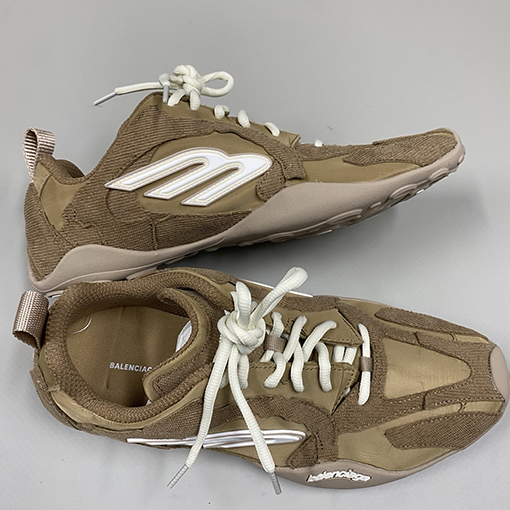 バレンシアガスーパーコピー Monday Ultra クラシックのカップルスニーカー