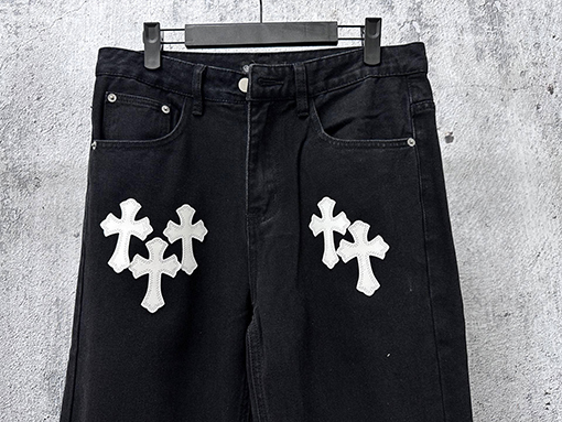 クロムハーツコピー ストレートレッグジーンズ