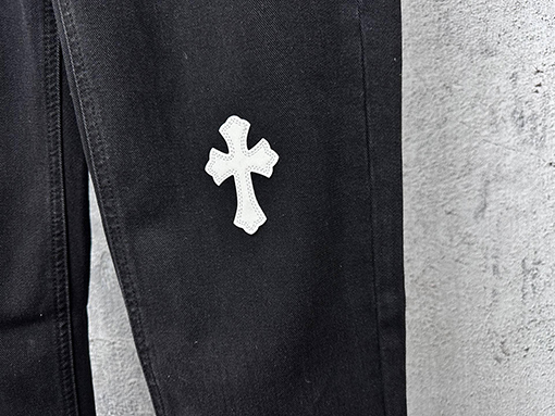 クロムハーツコピー ストレートレッグジーンズ