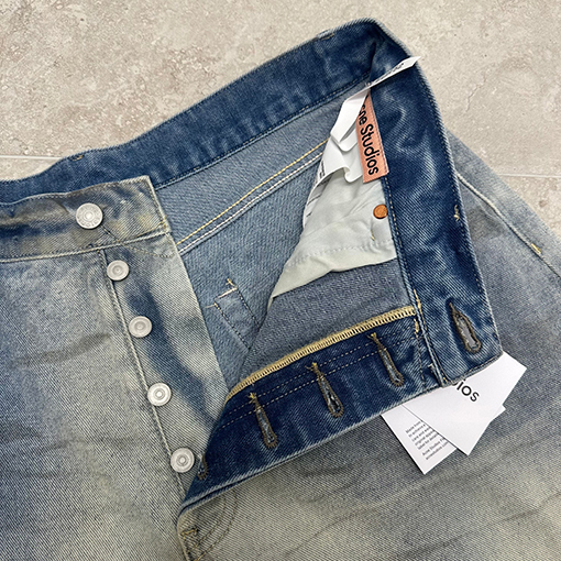 アクネストゥディオズ 1981 ゆったりとしたウォッシュドデニムジーンズ