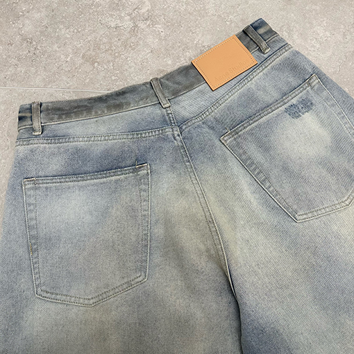 アクネストゥディオズ 1981 ゆったりとしたウォッシュドデニムジーンズ