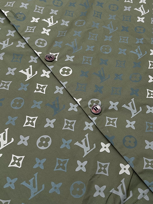 ルイヴィトンブランドスーパーコピー MONOGRAM クラシックのワークウェア半袖シャツ