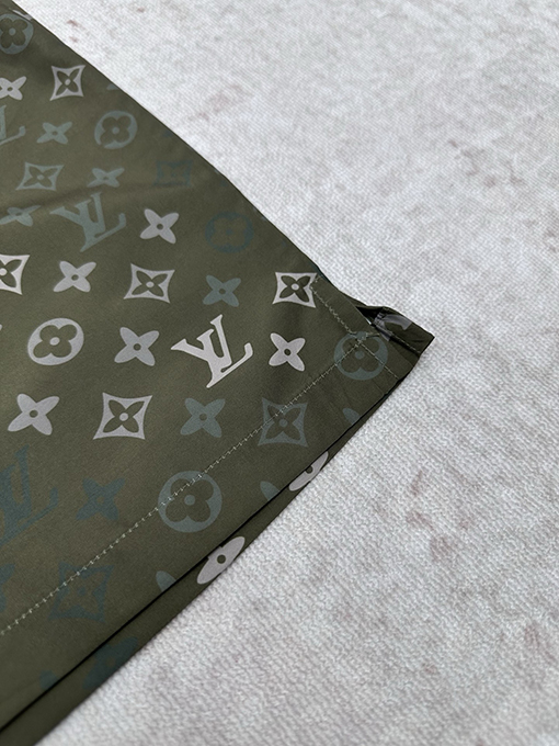 ルイヴィトン MONOGRAM カーゴショーツ