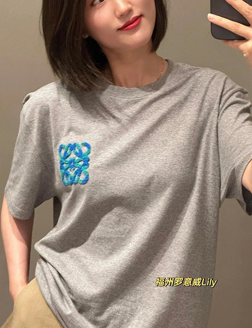 ロエベコピー タオル刺繍入り半袖Tシャツ